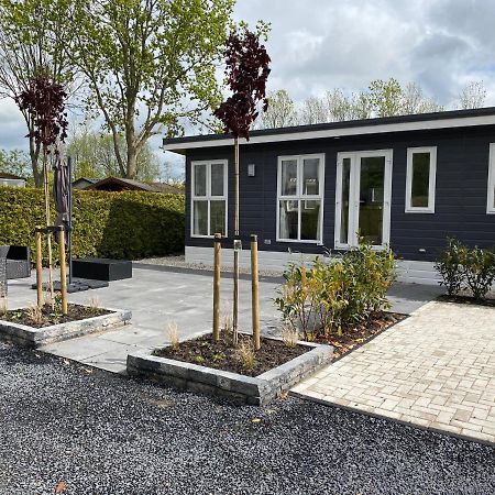 Отель De Friese Wadden Tzummarum Экстерьер фото